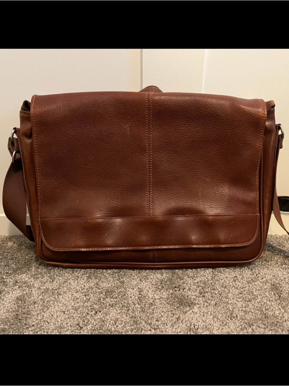 Wilsons Leather Executive Collection Brown Messenger Bag
